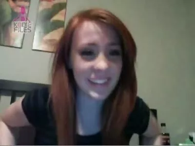 ವಿದ್ಯಾರ್ಥಿ ಪಾರ್ಟಿಯಲ್ಲಿ ಭಾಗವಹಿಸಿ ಮತ್ತು ಫಕ್ ಮಾಡಿ