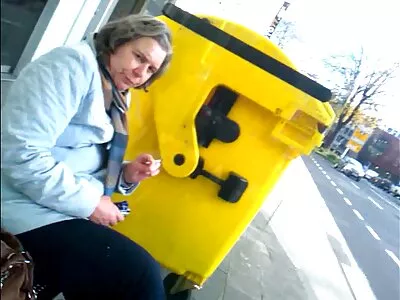 ನನ್ನ ಜೇನುತುಪ್ಪದೊಂದಿಗೆ ಕಾರ್ನಲ್ ಸಂತೋಷಗಳು