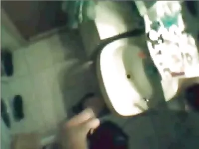 ನನ್ನ ಗೆಳತಿಯನ್ನು ಕಷ್ಟಪಟ್ಟು ಫಕ್ ಮಾಡಿ ಅವಳನ್ನು ಕ್ರೀಂಪಿಯನ್ನಾಗಿಸಿದೆ