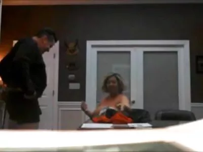 ಅಂಗಡಿಯಲ್ಲಿ ಹೊಂಬಣ್ಣದಿಂದ ಬ್ಲೋಜಾಬ್