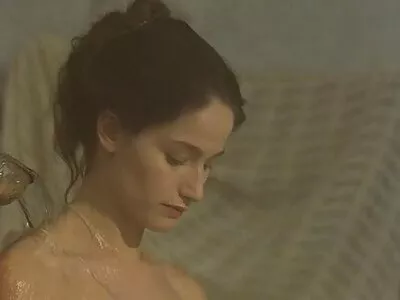 ಚುಬ್ಬಿ ಸ್ಲಟ್ ಕಪ್ಪು ಸೊಗಸುಗಾರನಿಂದ ಹೊಡೆದನು