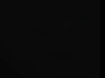 ಚಿಕ್ಕ ಕತ್ತೆ ಹೊಂದಿರುವ ಮಗು ಗುದದ್ವಾರವನ್ನು ಪಡೆಯುತ್ತದೆ