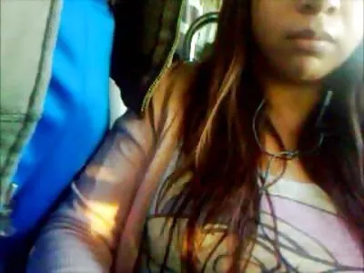 ಕ್ಷೌರದ ಪುಸಿ ಹೊಂದಿರುವ ಗೆಳತಿ ಗಟ್ಟಿಯಾದ ಫಕ್ ಪಡೆಯುತ್ತಾಳೆ