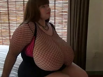 ಹೊಂದಿಕೊಳ್ಳುವ ಪ್ರೇಮಿಯೊಂದಿಗೆ ಹಾಟ್ ಸೆಕ್ಸ್