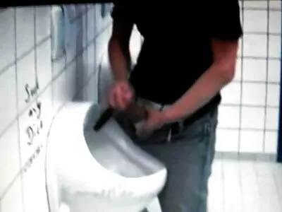 ದಡ್ಡ ತರುಣಿ ಒಂದೇ ಬಾರಿಗೆ ಇಬ್ಬರು ದುಡ್ಡಿನಿಂದ ಸಿಲುಕಿಕೊಂಡಳು