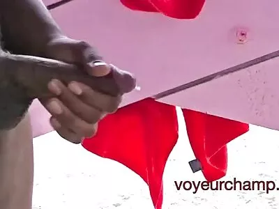 ಈ ವಿವಾಹಿತ ದಂಪತಿಗಳಿಂದ ಬಿಸಿ ಮತ್ತು ತಮಾಷೆಯ ಮನೆಯಲ್ಲಿ ಲೈಂಗಿಕ ಆಟಗಳನ್ನು ಆನಂದಿಸಿ, ಆನಂದಿಸಿ