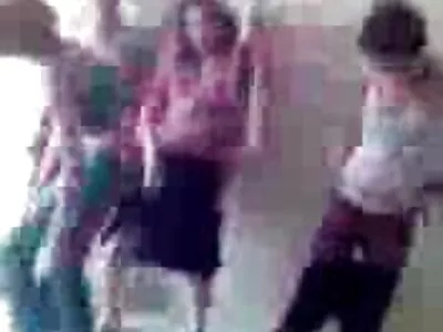 ಕೆಂಪು ಥಾಂಗ್ ಮತ್ತು ಲೈಂಗಿಕತೆ