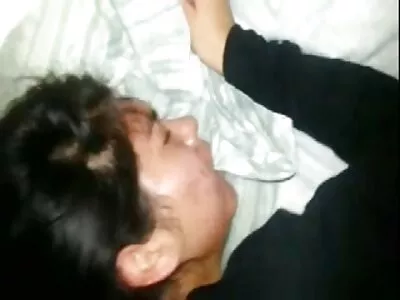 ಅವಳು ಲೈಂಗಿಕತೆಯನ್ನು ಪ್ರೀತಿಸುತ್ತಾಳೆ