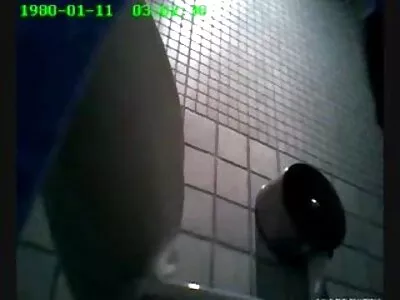 ಗೆಳತಿ ಮತ್ತು ಕಮ್ ನಿಂದ ಕಾರಿನಲ್ಲಿ ಬ್ಲೋಜಾಬ್