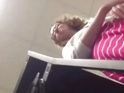 ತುರ್ತಾಗಿ ಒಂದು ಹುಡುಗಿ ಬೇಕು!