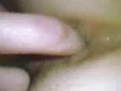 ಶ್ಯಾಮಲೆ ಮತ್ತು ಲೈಂಗಿಕತೆಯಿಂದ ಕ್ಯಾಮೆರಾದಲ್ಲಿ ಬ್ಲೋಜಾಬ್