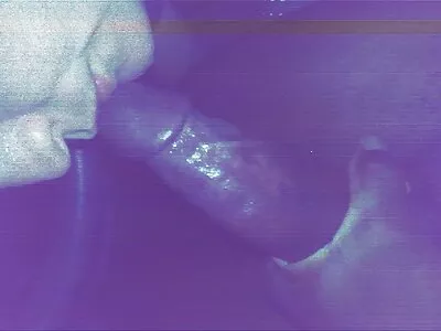 MILF ಸ್ಕಾಂಕ್ ಹಾಸಿಗೆಯ ಮೇಲೆ ಡಾಗ್‌ಸ್ಟೈಲ್ ಅನ್ನು ಕೊರೆಯಲಾಗುತ್ತದೆ